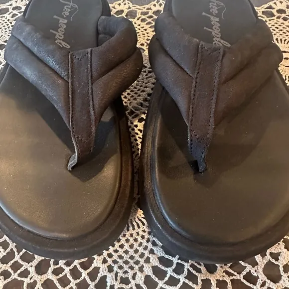 Free People Black Leather Wonderland Thong Sandals