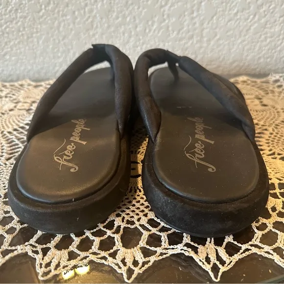 Free People Black Leather Wonderland Thong Sandals