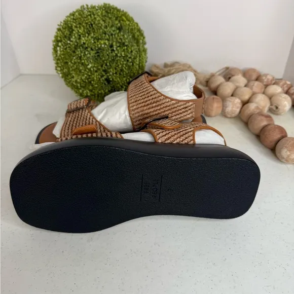 FREE PEOPLE - MANDI WEAVE SANDAL Sz 7