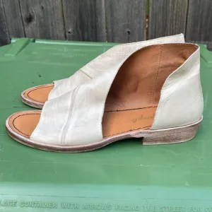 Free People Mont Blanc Sandals Women’s Size EU 37 US 6.5 Leather slip On GUC