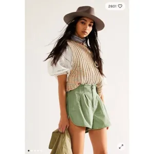 Free people | Pleated Shorty Pull On Shorts | M | 3”
