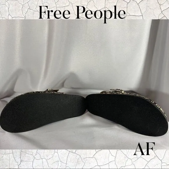 FREE PEOPLE SEATLE SLING BIG BUCKLE SANDALS BLACK &amp; WHITE NEW