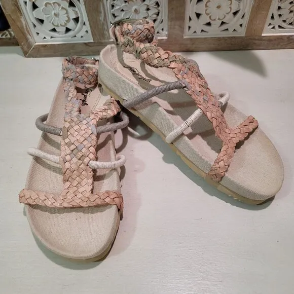 Free People Womens Sz 6.5 Denali Woven Footbed Sandals Neutral Earthy Shoes Boho