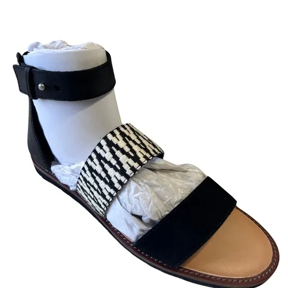 Frye &amp; Co. | Port 2 Band Suede Sandals — 7.5 — NWT