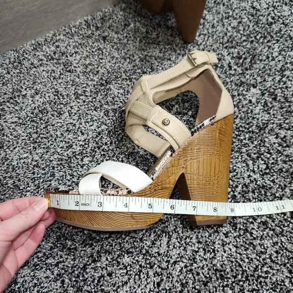 G by guess platform sandals, Chunky Thick Wedge, Tan,White,Snakeskin, Women's 9M