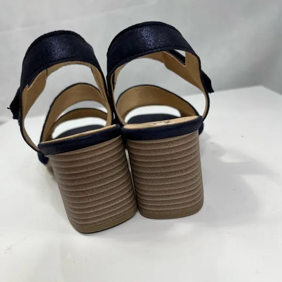 Gabor made in Portugal dark blue dressy sandals, NWOB. Euro size 6.5 , US 9