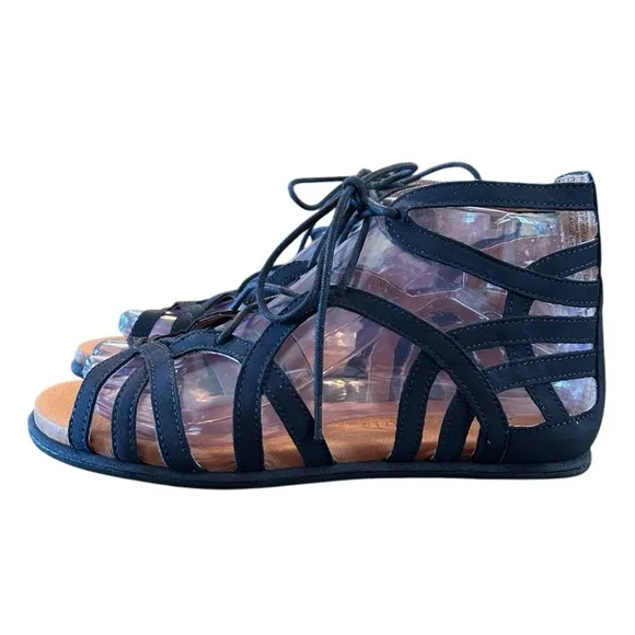 Gentle Souls Break My Heart Navy Suede  Lace Up Gladiator Flat Sandals Size 7