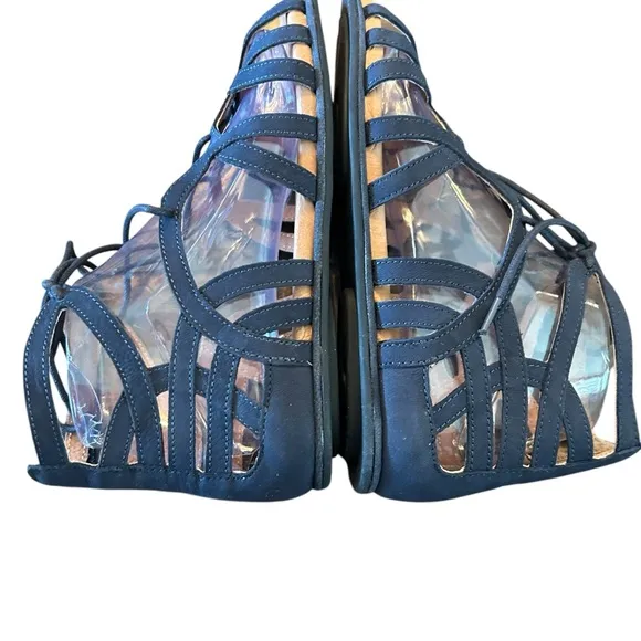 Gentle Souls Break My Heart Navy Suede  Lace Up Gladiator Flat Sandals Size 7