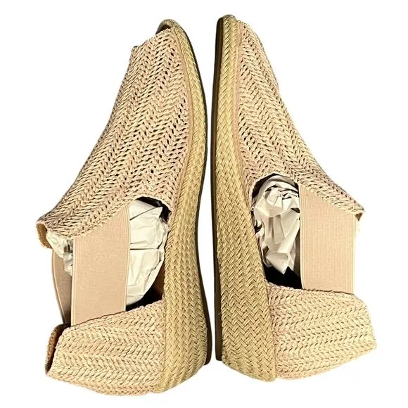 Gentle Souls by Kenneth Cole Noa Sandals Size 11 Natural Slip On Cushioned Wedge