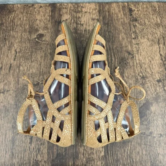 Gentle Souls Kenneth Cole Break My Heart Sandals 8.5 M Gold Leather Gladiator
