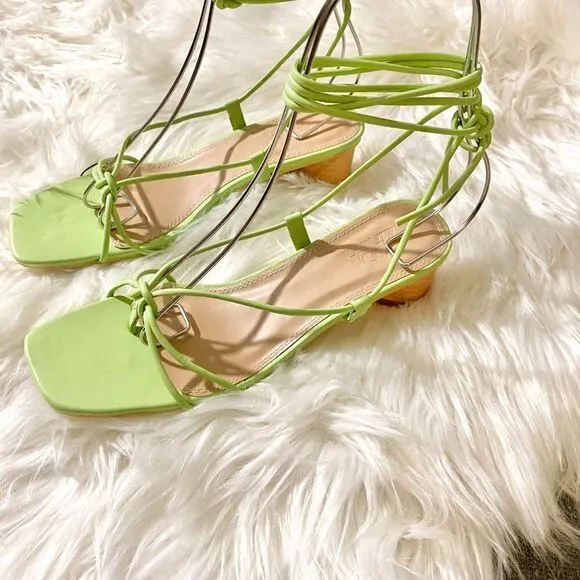 GREEN HEELED STRAPPY SANDALS