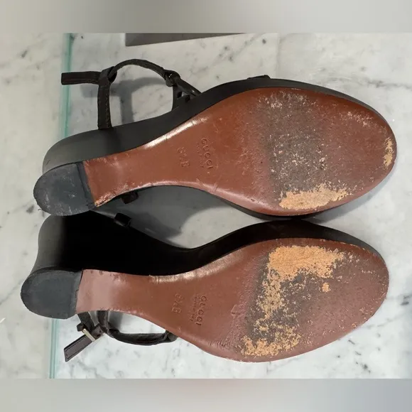 Gucci Black and Brown Wedge Sandals with Strappy Design