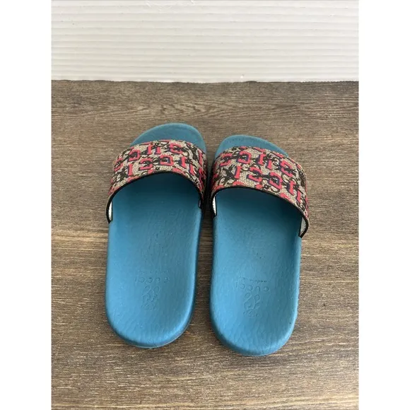 Gucci Wolf Detailed Dark Teal Pool Slide Sandals Size 10 Kids