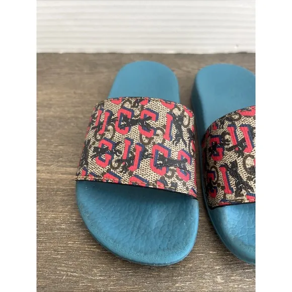 Gucci Wolf Detailed Dark Teal Pool Slide Sandals Size 10 Kids