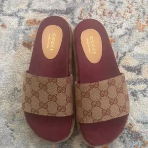 Gucci Women's Brown Slide Sandals