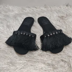 Halston heritage sz 5.5 fringe sandals