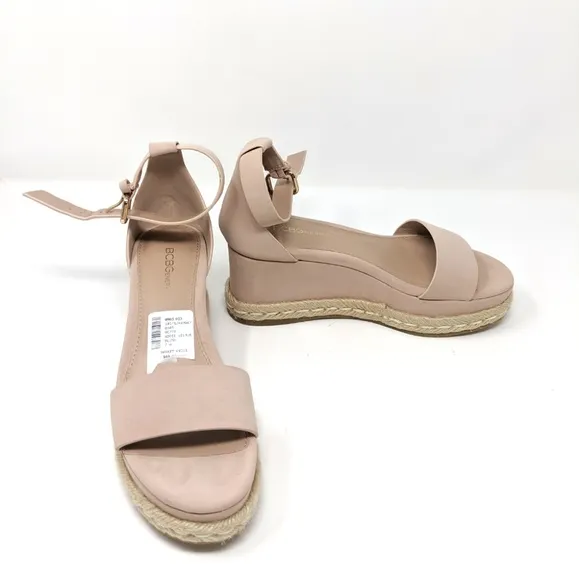 🚨🎉Host Pickx3🎉BCB Pink Shoes Velour Blush Sandals