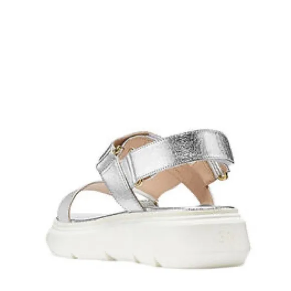 💫HP‼️💫 NIB STUART WEITZMAN “Zoelie” Platform Sandals in Metallic Slvr/Wht, 8.5