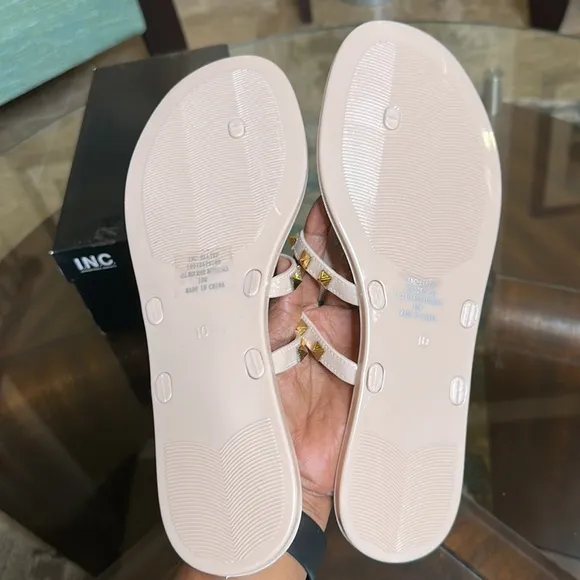 Inc International Concepts Elliep Nude Stud Sandals SZ 10 NIB!