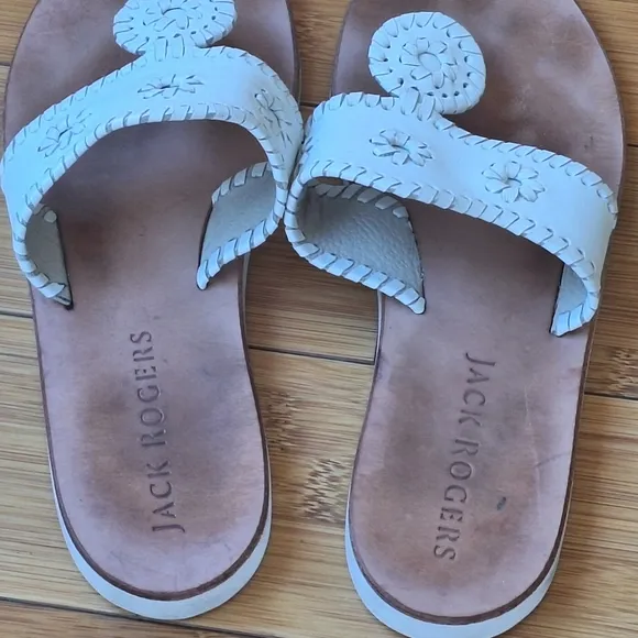 Jack Rogers Signature Jacks Flat Sandals Size 8 White Capri Crafted in Brazil