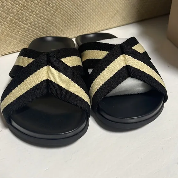 Jenni Kayne crossover sandals brand new in box