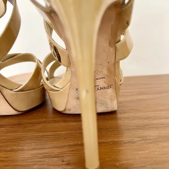 Jimmy Choo Louisa tan patent leather platform sandals criss cross 40 / 10