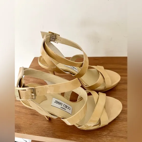 Jimmy Choo Louisa tan patent leather platform sandals criss cross 40 / 10