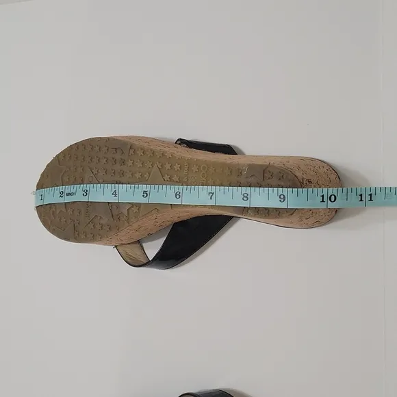 Jimmy Choo patent leather black thong slip-on cork wedge sandals women's size 38