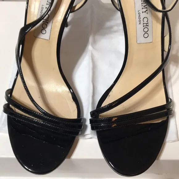 Jimmy Choo Valdez patent leather strap sandals. EUC