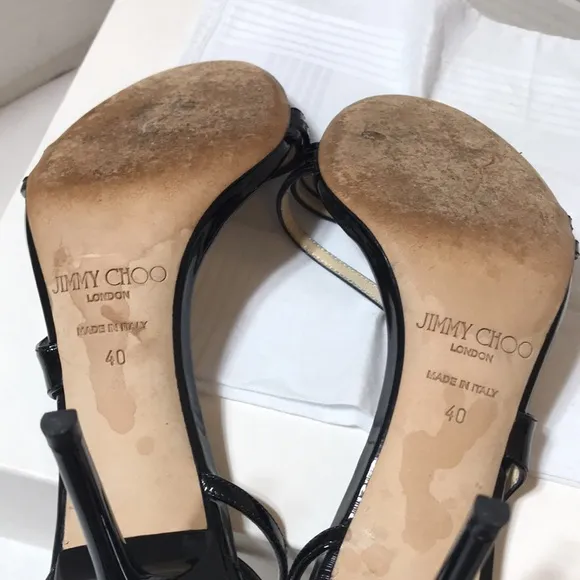 Jimmy Choo Valdez patent leather strap sandals. EUC