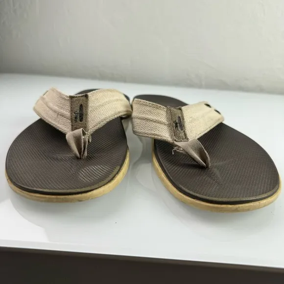 Johnnie O Sandals Portside Flip Flop Shoes Slip On Canvas Beach Casual Tan Khaki