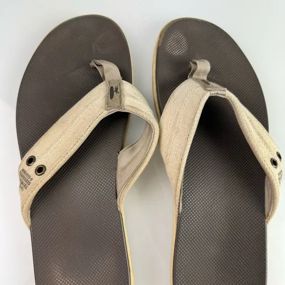 Johnnie O Sandals Portside Flip Flop Shoes Slip On Canvas Beach Casual Tan Khaki