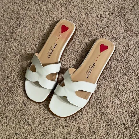 Jon Josef white nelly sandal flats made in Spain size 9M