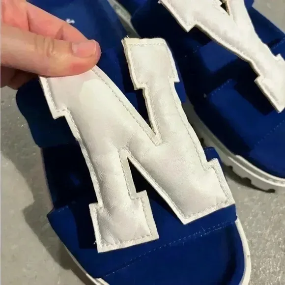 Joshua's Heart In New York City Slip On Footbed Sandals Blue White Size EU‎