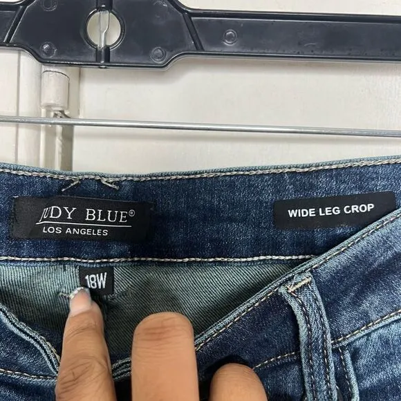 Judy Blue Dark Blue Wide Leg Wide Release Raw Hem Crop Jeans 18W