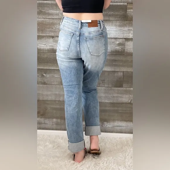 judy blue high waist patch pocket destroyed boyfriend jeans medium JB88825REG MD