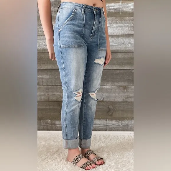 judy blue high waist patch pocket destroyed boyfriend jeans medium JB88825REG MD