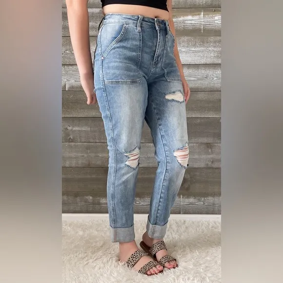 judy blue high waist patch pocket destroyed boyfriend jeans medium JB88825REG MD