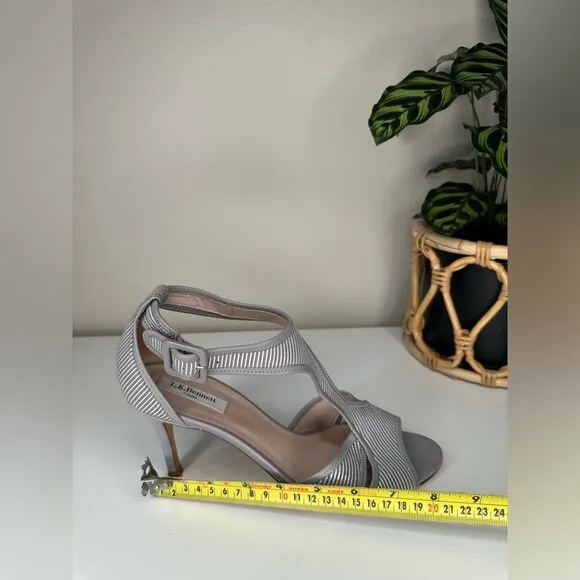 K. Bennett London Gray White Striped Christina Pumps Made in Italy, Size 9.5/40