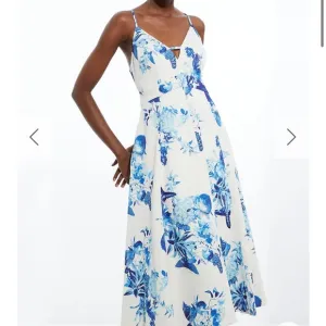 Karen Millen Dress Tailored Crepe Butterfly Floral Full Skirted Midi Sz 6P NEW