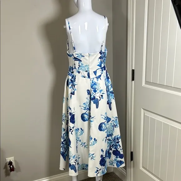 Karen Millen Dress Tailored Crepe Butterfly Floral Full Skirted Midi Sz 6P NEW