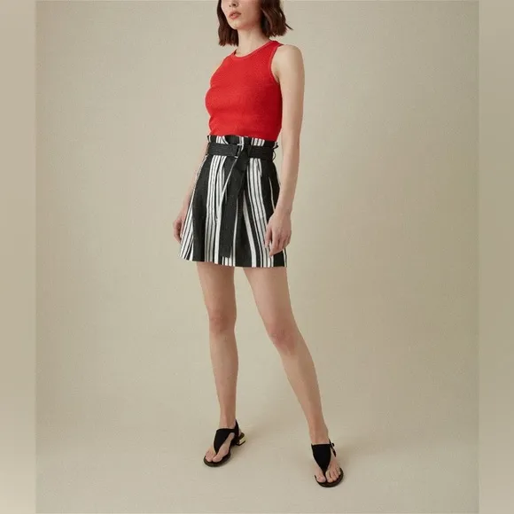 Karen Millen Linen Paper-bag style High Waist Black&amp; White Stripe pleated shorts