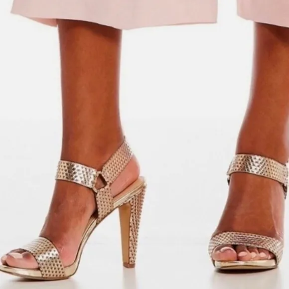 KARL LAGERFELDPARISCieone Ankle Strap Sandal Sz 10