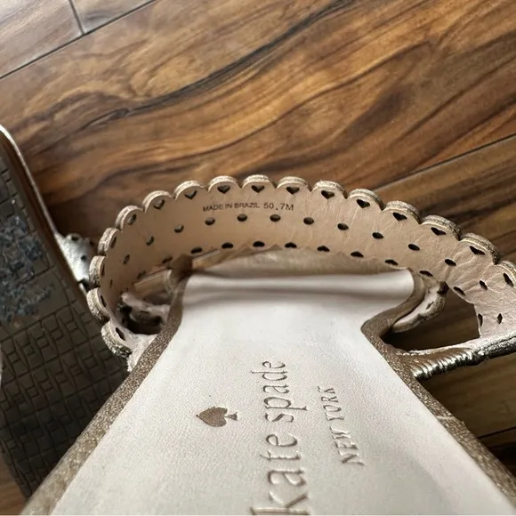 Kate Spade Women's Gold lazer cut strap leather Sandals 7