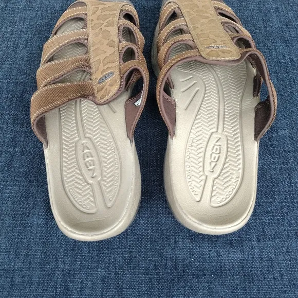 Keen Aruba II Brown Closed Toe Sandals Slides Slip On Hiking Mens Size 11 Shoe