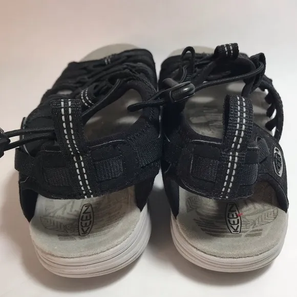 Keen Black Damaya Lattice Sandal Size 8.5