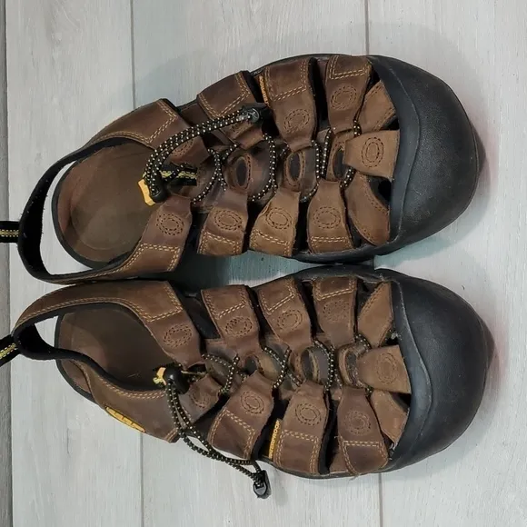 Keen Mens Newport Fisherman Outdoor Hiking Comfort Sandals sz 11