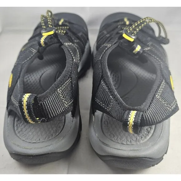 Keen Men's Newport H2, Black  Hiking  Sandals. Razor Siping For Traction Size 8