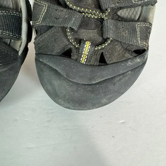 KEEN Men’s Newport H2 Gray Closed Toe Waterproof Hiking Sandals Size 16