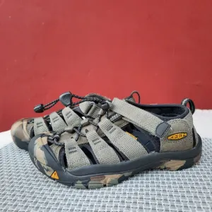 Keen Newport H2 Fisherman Camo Sport Sandals Water Shoe Sneaker Hiking Travel 1